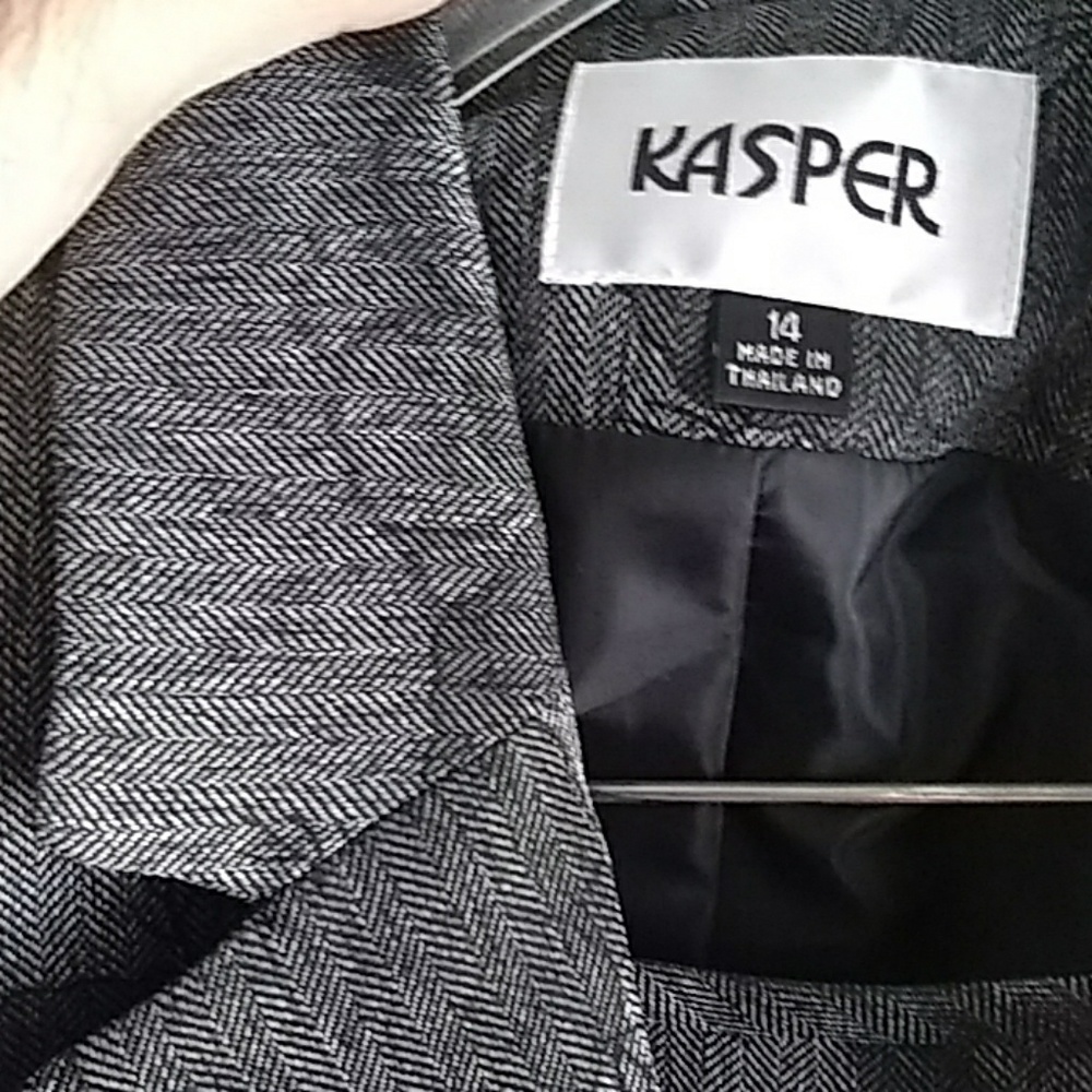 Womens suit and skirt